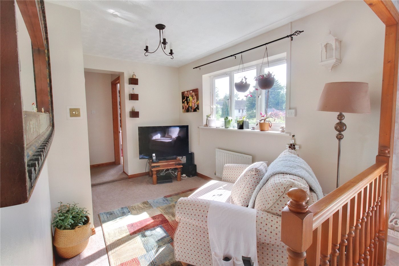 Landing/Snug Area